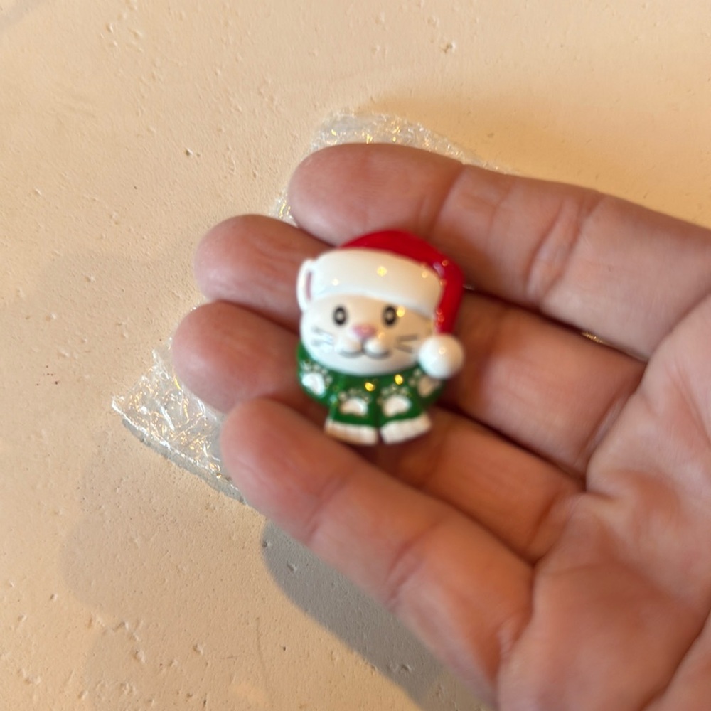 Polar X Personalized Stick on Cat Ornament - New